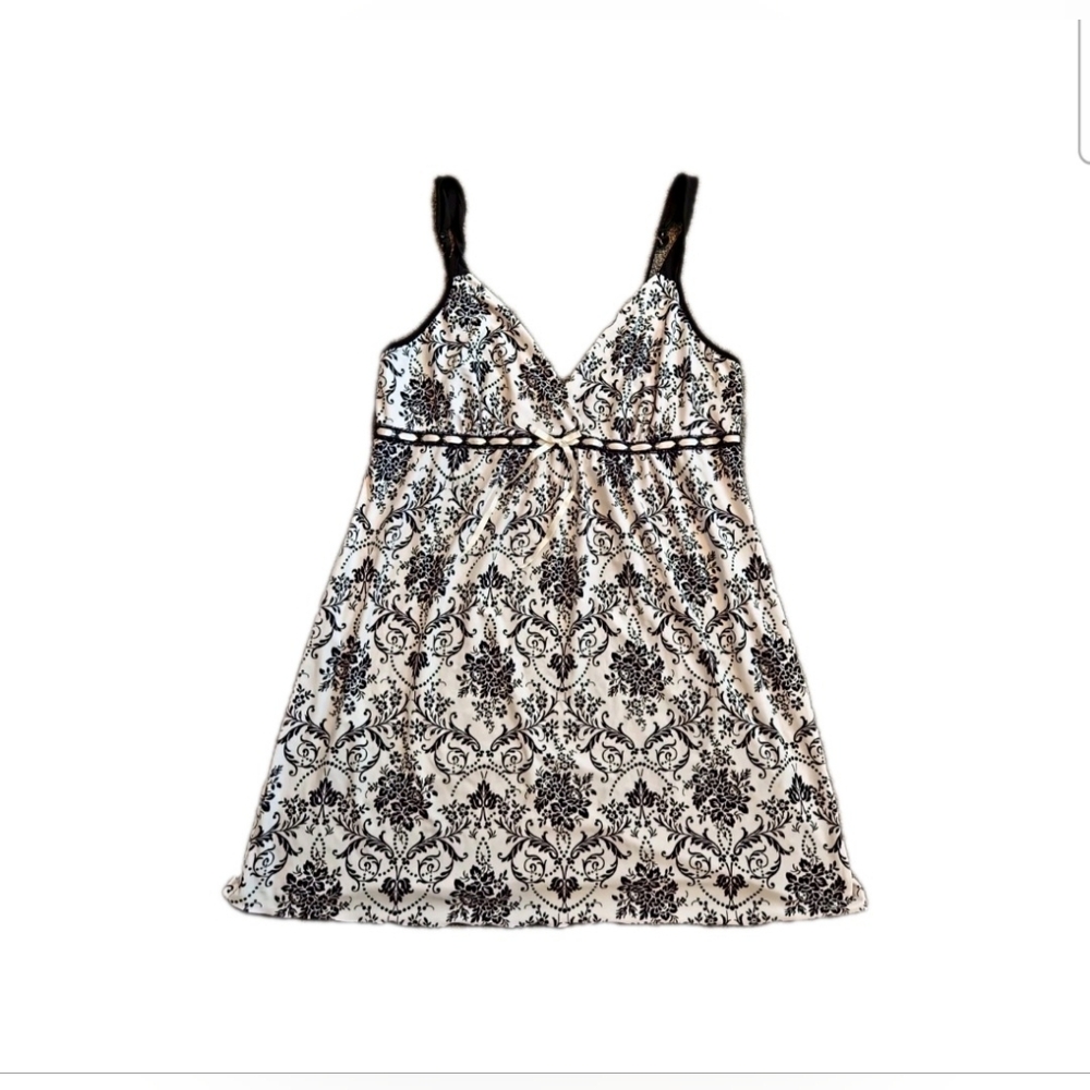 Vintage Y2K Babydoll Nightgown Chemise Floral  Studio Donatello Medium Bow‎